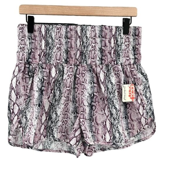 Free People Pants - Free people FP Movement Size L Women's The Way Home Printed Shorts Anaconda